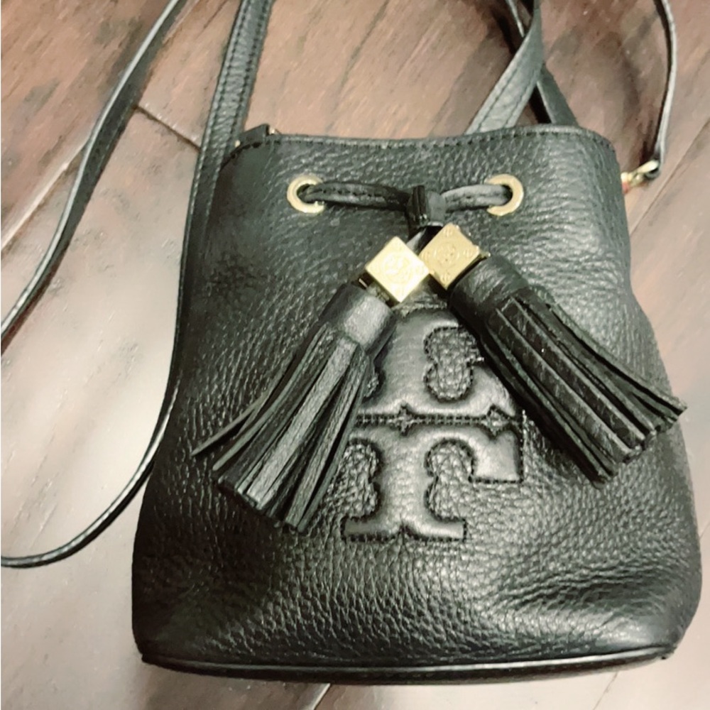 Tory burch mini bucket bag